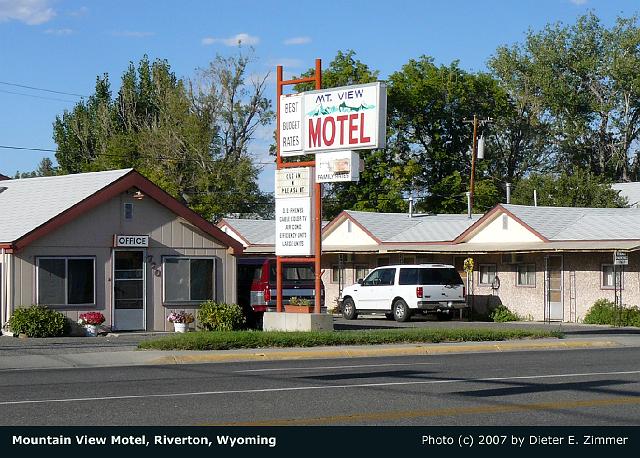 X04c Mt.View Motel, Riverton WY
